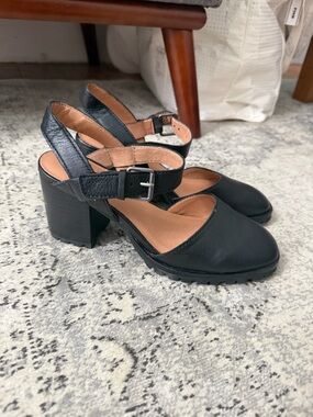 Madewell Black Leather Block Heel Slingback Pumps